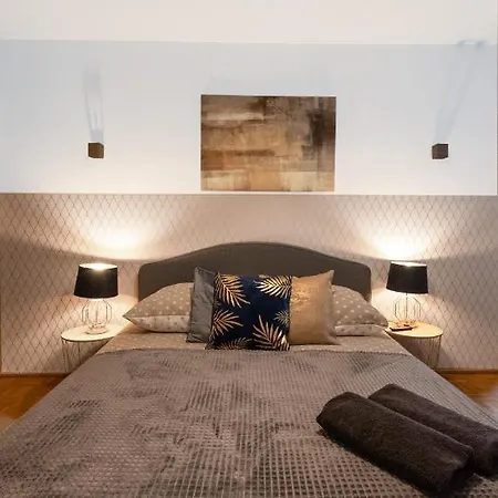 旅馆 Clicktheflat Bellottiego